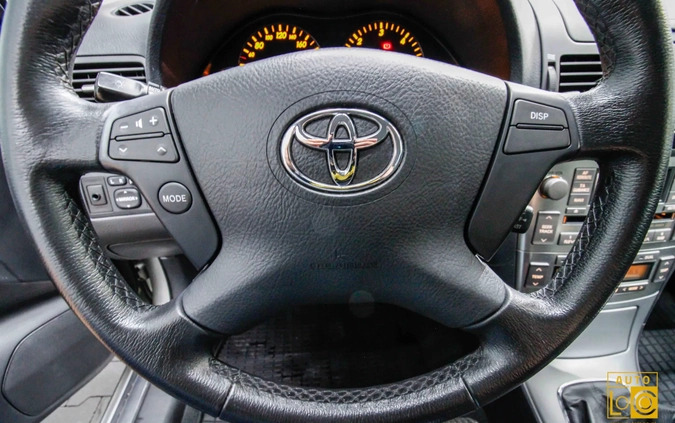 Toyota Avensis cena 14999 przebieg: 194000, rok produkcji 2007 z Nowe Skalmierzyce małe 326